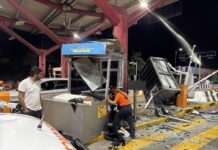 Tráiler se lleva caseta en La Antigua; hay dos trabajadoras heridas