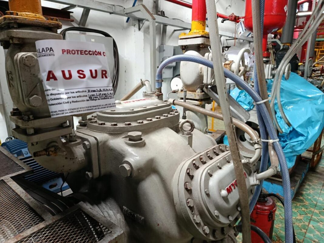 Aclaran que no hubo fuga de amoniaco en fábrica de hielo de Xalapa Aclaran que no hubo fuga de amoniaco en fábrica de hielo de Xalapa