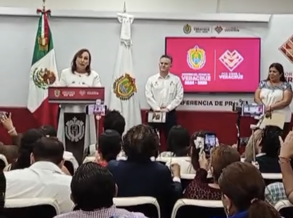 Nahle anuncia aumento salarial en Veracruz; policías recibirán hasta 15% Nahle anuncia aumento salarial en Veracruz; policías recibirán hasta 15%