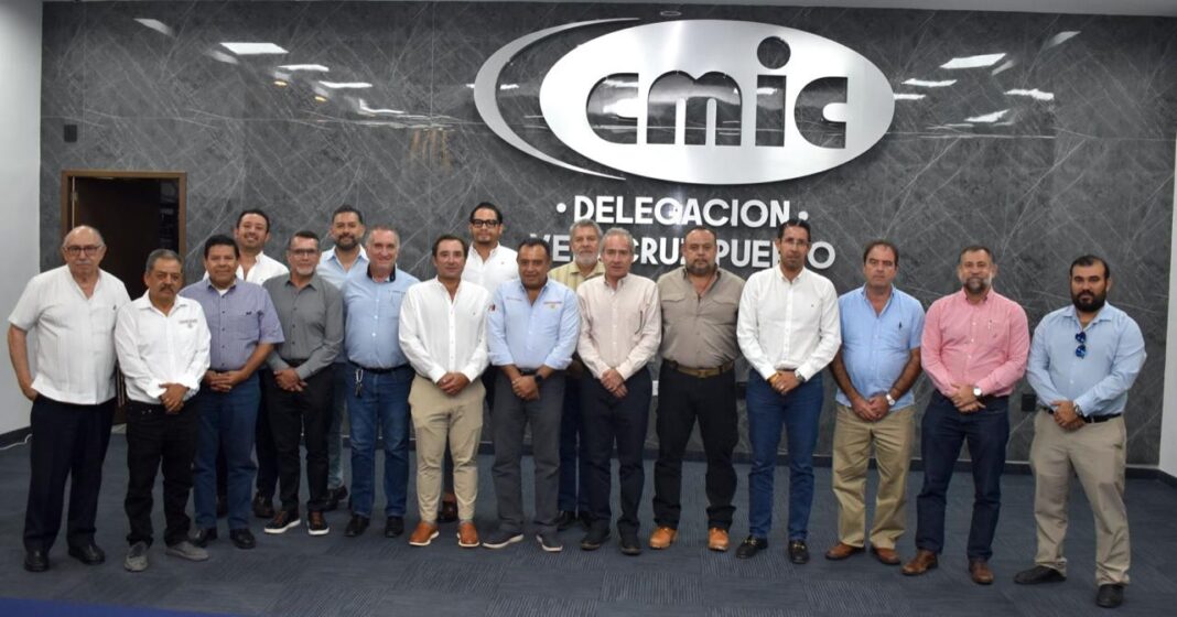 Refrenda centro SICT Veracruz apertura y coordinación con empresas constructoras Refrenda centro SICT Veracruz apertura y coordinación con empresas constructoras