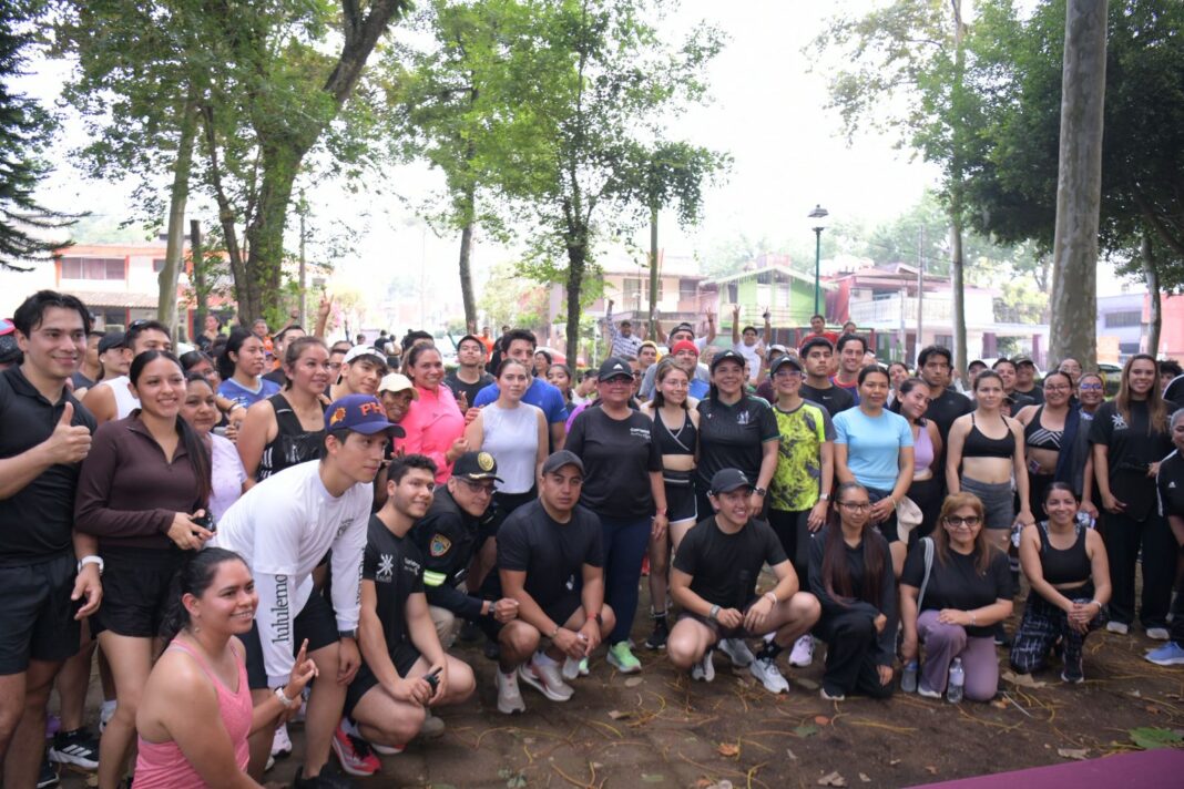 Con deporte y salud, construye Ayuntamiento una mejor comunidad Con deporte y salud, construye Ayuntamiento una mejor comunidad