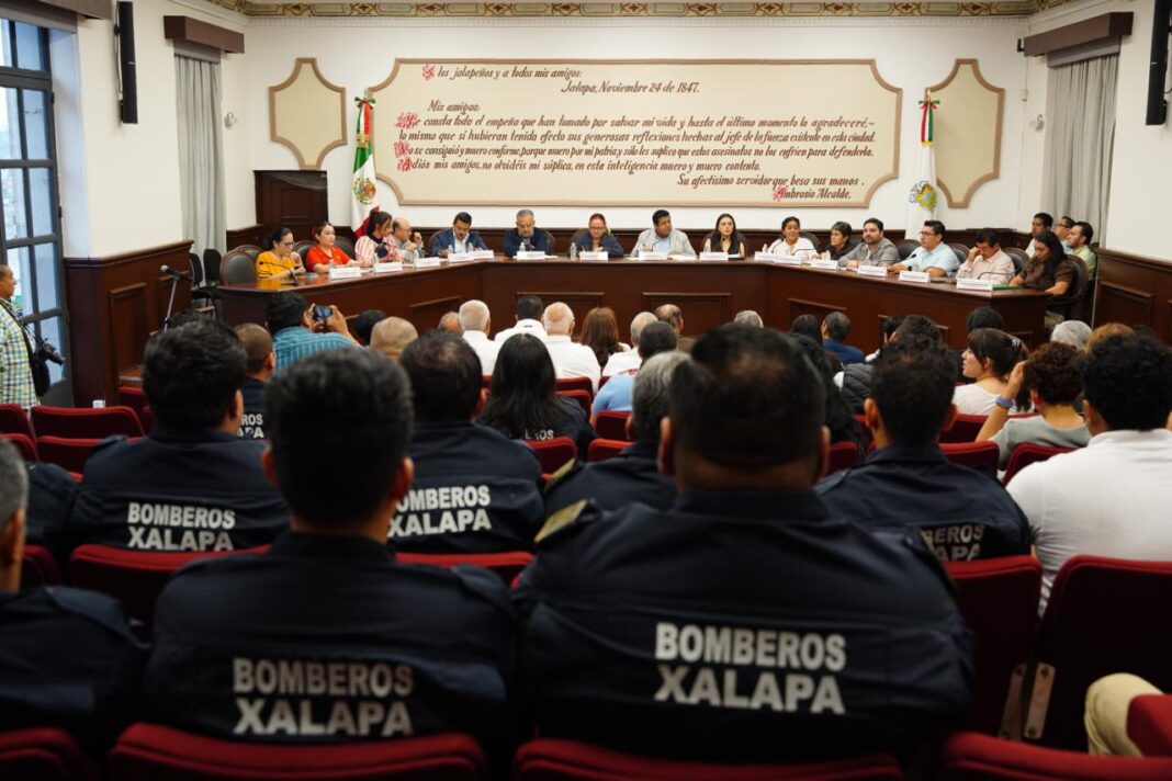 Aprueba Cabildo convocatoria para elección de Jefas y Jefes de Manzana de Xalapa Aprueba Cabildo convocatoria para elección de Jefas y Jefes de Manzana de Xalapa