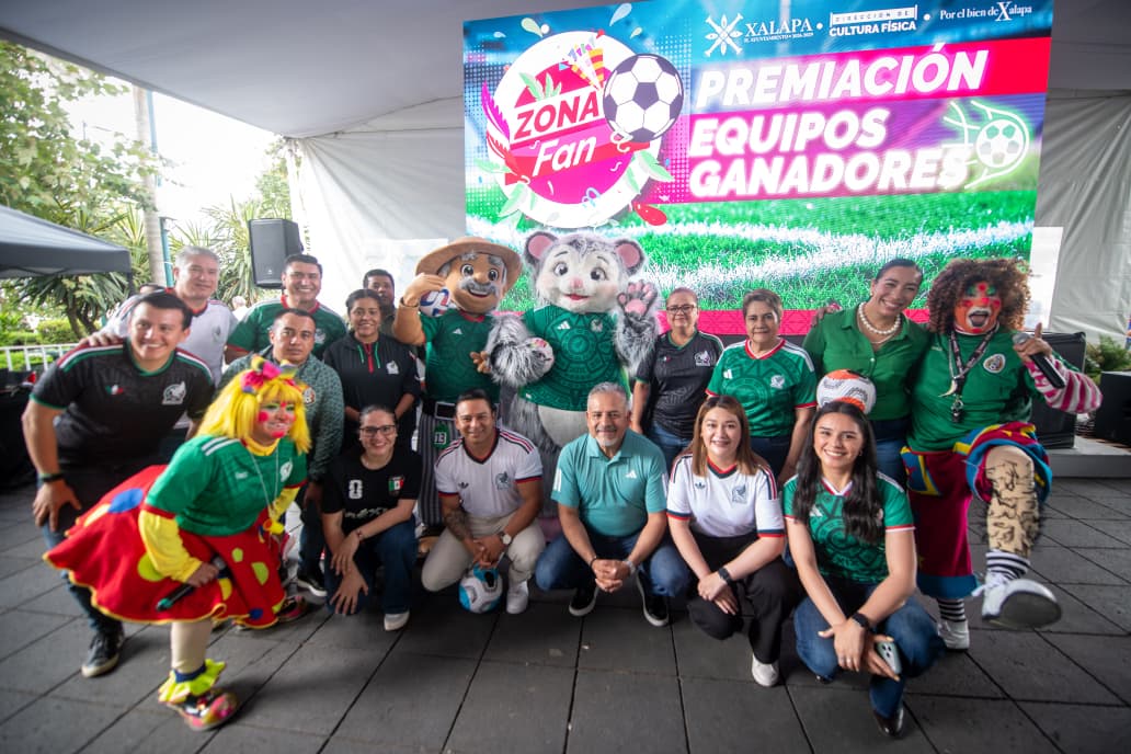 Premia Ayuntamiento a equipos ganadores del Mundialito Xalapa 2026 Premia Ayuntamiento a equipos ganadores del Mundialito Xalapa 2026