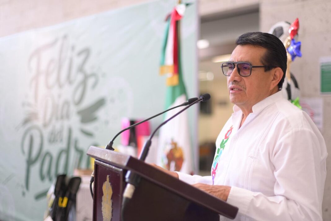 Ser padre, compromiso permanente, entrega, paciencia, valores y ejemplos: Esteban Bautista Ser padre, compromiso permanente, entrega, paciencia, valores y ejemplos: Esteban Bautista