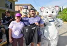 Fomentando un estilo de vida saludable, autoridades municipales participaron en carrera comunitaria