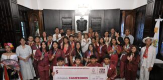 Reitera Rosa María su compromiso con el deporte al reconocer a medallistas veracruzanos