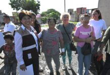 Rescata Rosa María vialidad de Palma Real afectada por fugas de agua que Grupo MAS no ha atendido